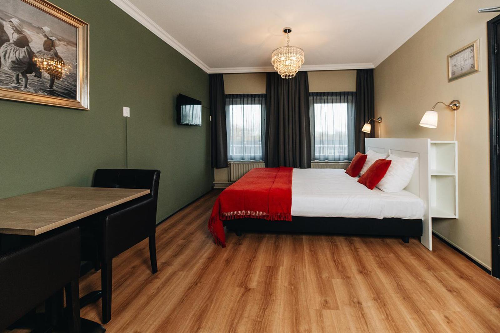 Hotel Ренессе Экстерьер фото